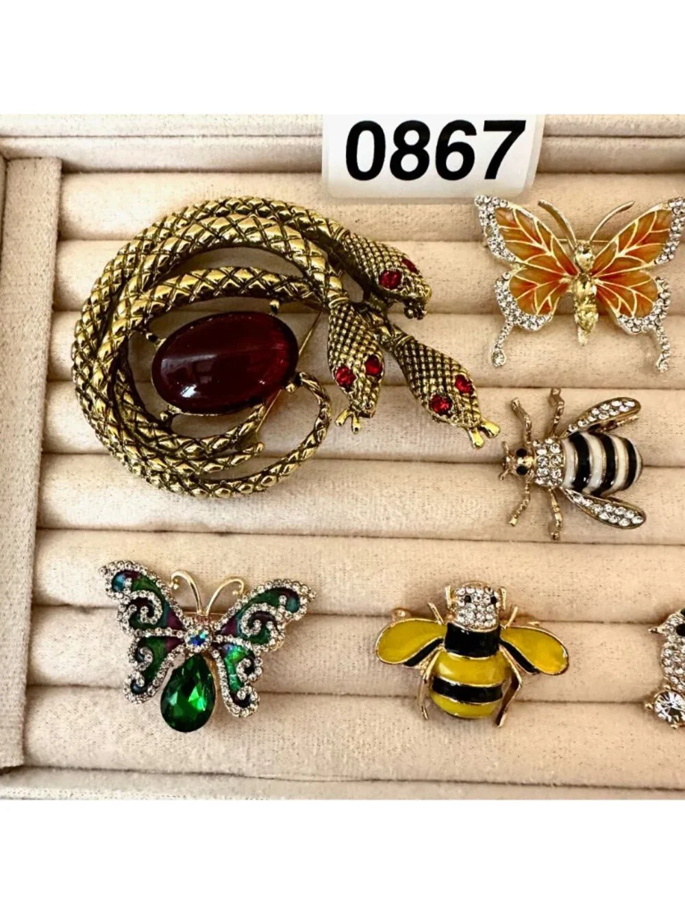 Costume Jewelry Lot Brooches Pins Snake Butterfly Bees Bird
